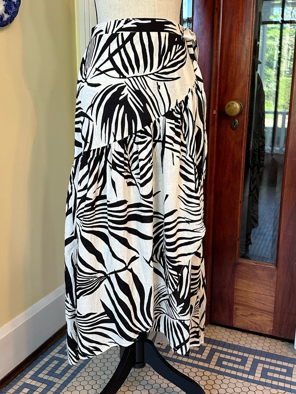 Rachel Zoe | Linen Blend Palm Print Wrap Maxi Skirt, Size M, NWT